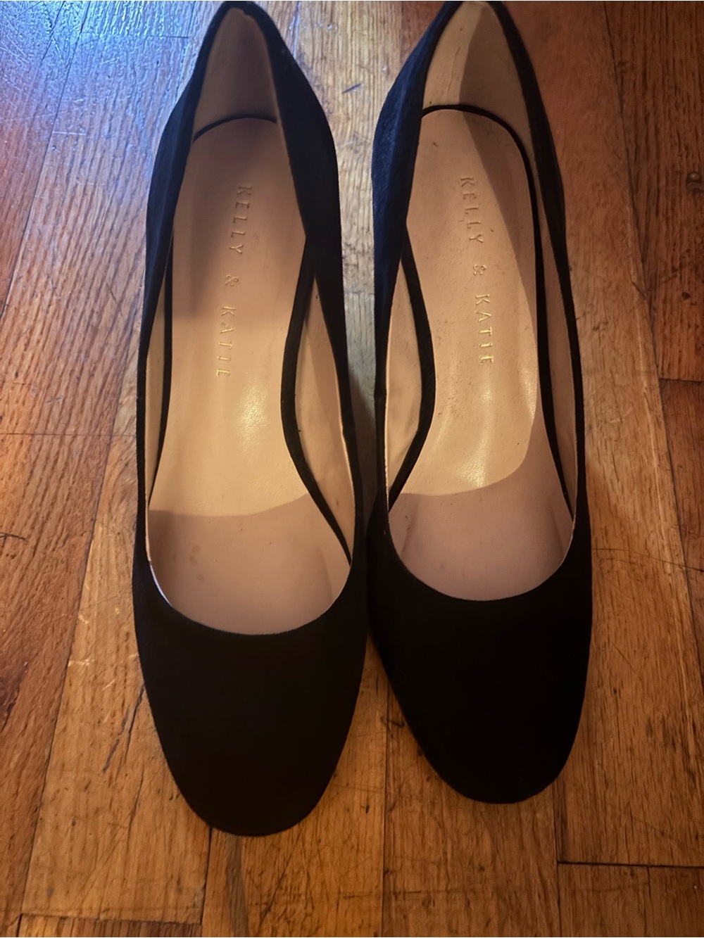 Kelly & Katie Black Classic Round-Toe Flats